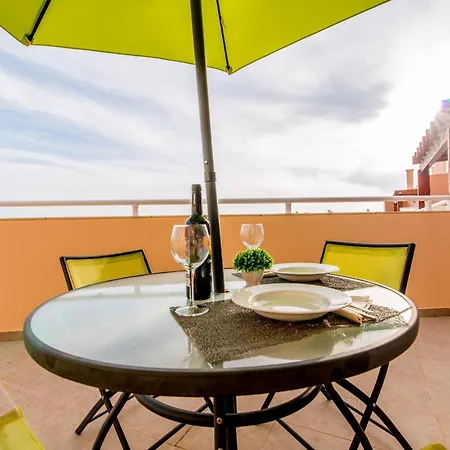 Apartment Gardens By Algartur *